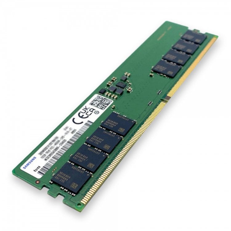 The Samsung DDR5-5600 is a cutting-edge memory module designed for desktop computers, introduced by Samsung Electronics in June 2023. Classified as a